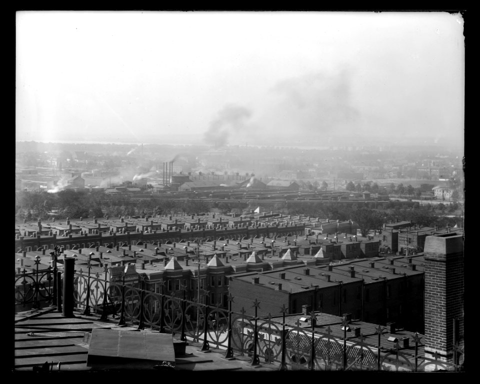 Aerial view looking South to Southwest, from old Providence Hospital, showing E Street, Duddington Place, F Street, S.E., between 1st and 2nd LCCN2016647067