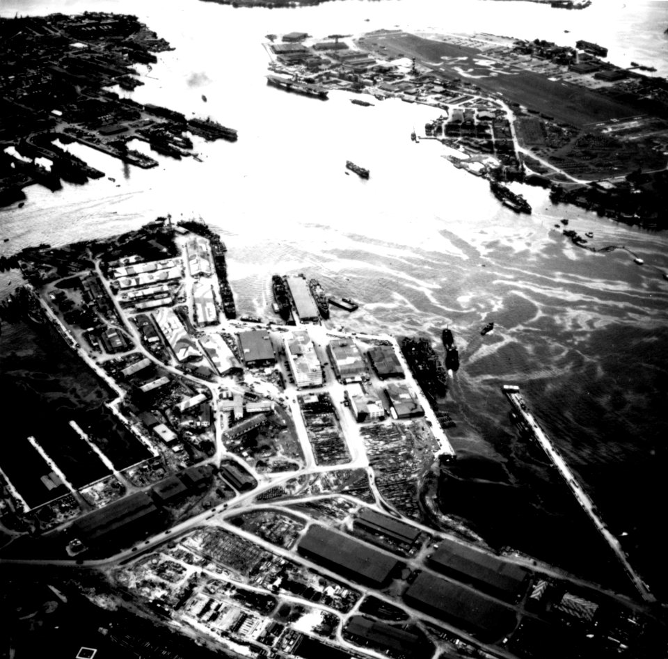 Aerial view of Pearl Harbor in 1943