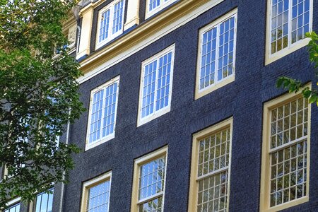Brick painted brick grey