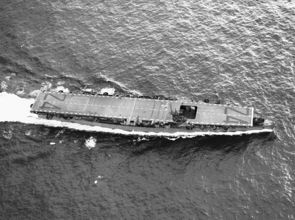 Aerial view of USS Belleau Wood (CVL-24) underway on 22 December 1943 (80-G-276768)