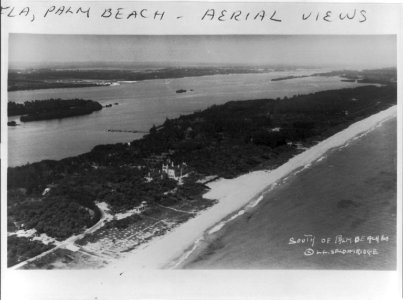 Aerial views of Palm Beach, Florida LCCN2002712829