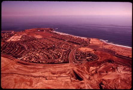 Aerial-of-land-development-between-laguna-beach-and-san-clemente-june-1975 7158540298 o