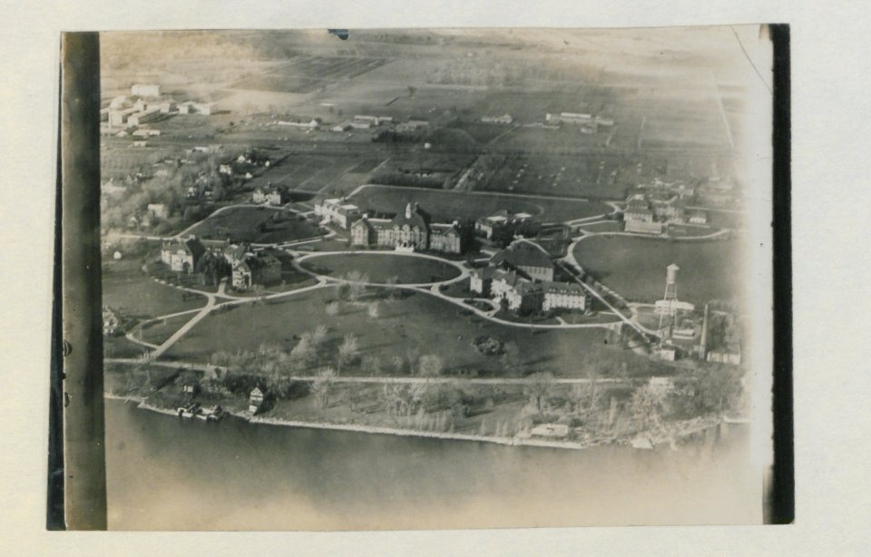Aero view. McDonald College, St. Ann's, P.Q (HS85-10-38641) original