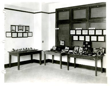 Aeronautic instrument exhibit of thermometers, inclinometers, airspeed meters, and pressure gages at A.P.S., May 1919
