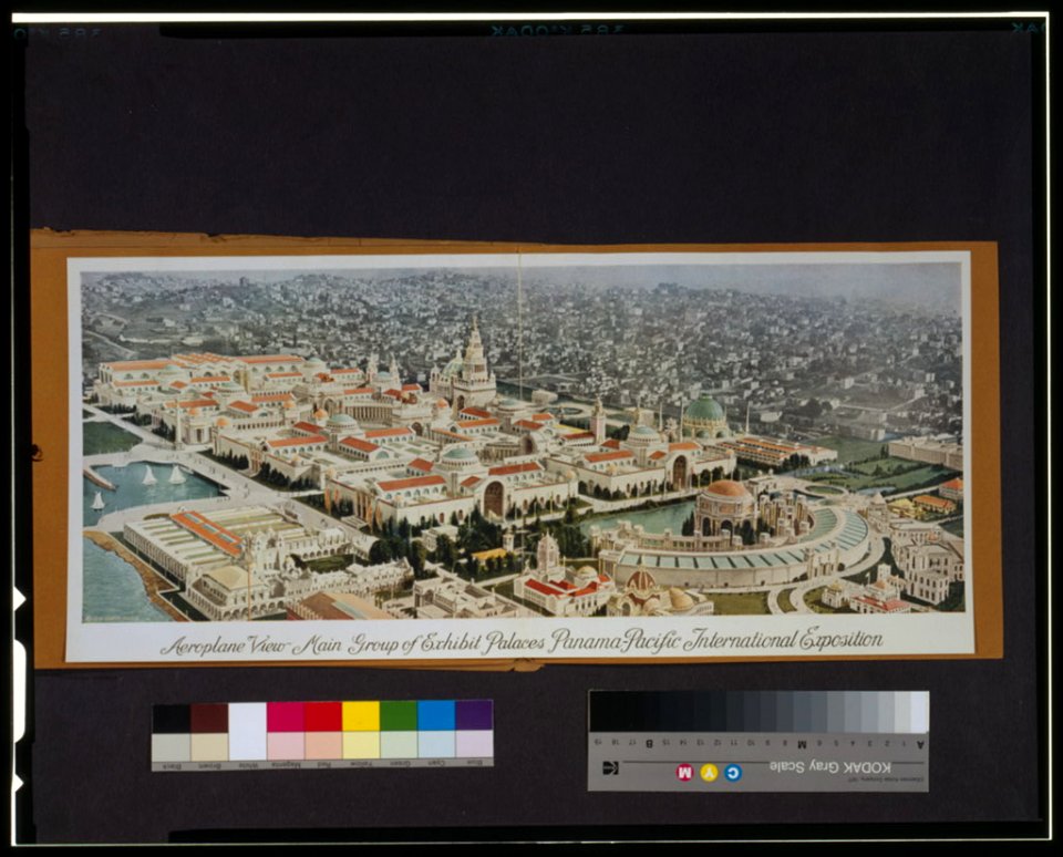 Aeroplane view main group of exhibit palaces Panama-Pacific International Exposition LCCN93506551