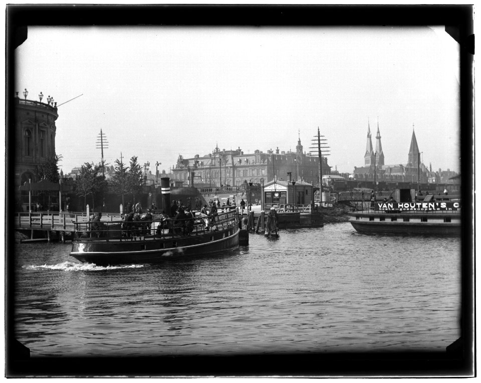 Afgesloten IJ, foto 1 Jacob Olie (max res)