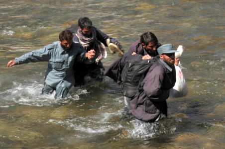 Afghan Air Force executes combat resupply in Kunar Valley DVIDS376159