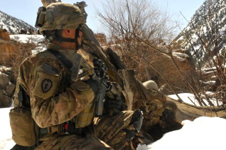 Afghan Air Force executes combat resupply in Kunar Valley DVIDS376170