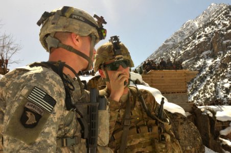 Afghan Air Force executes combat resupply in Kunar Valley DVIDS376168