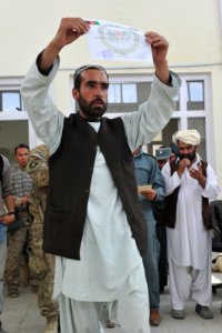 Afghan Local Police graduation 120414-N-FV144-015