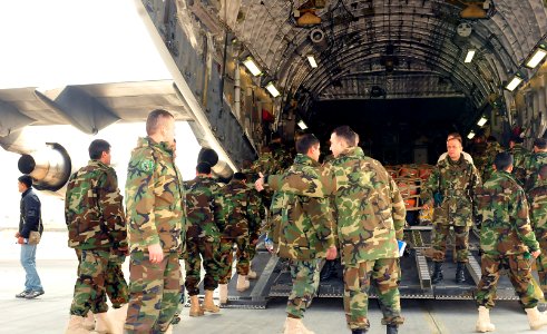 Afghan National Army soldiers board their C-17 cargo plane (4410933544)