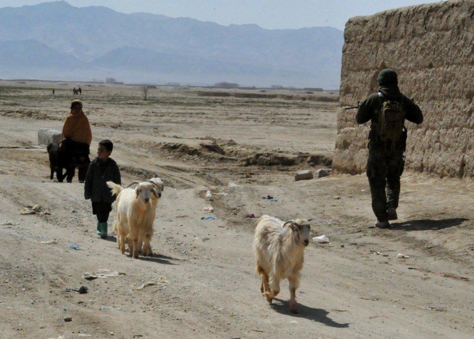 Afghan National Army special forces dismount patrol 120328-N-FV144-152