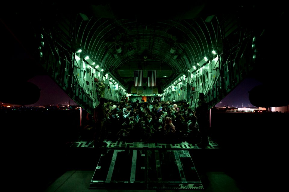 Afghanistan Evacuation 210821-F-CQ002-1090