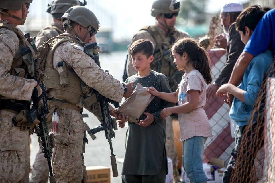 Afghanistan Evacuation 210821-M-GQ845-1059
