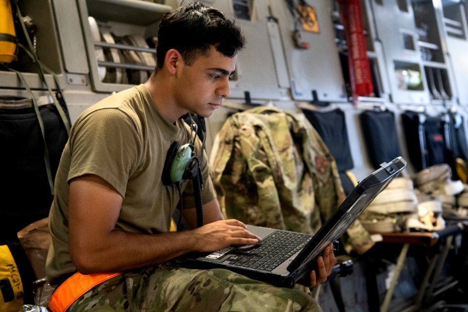 Afghanistan Evacuation 210824-F-BU402-0531
