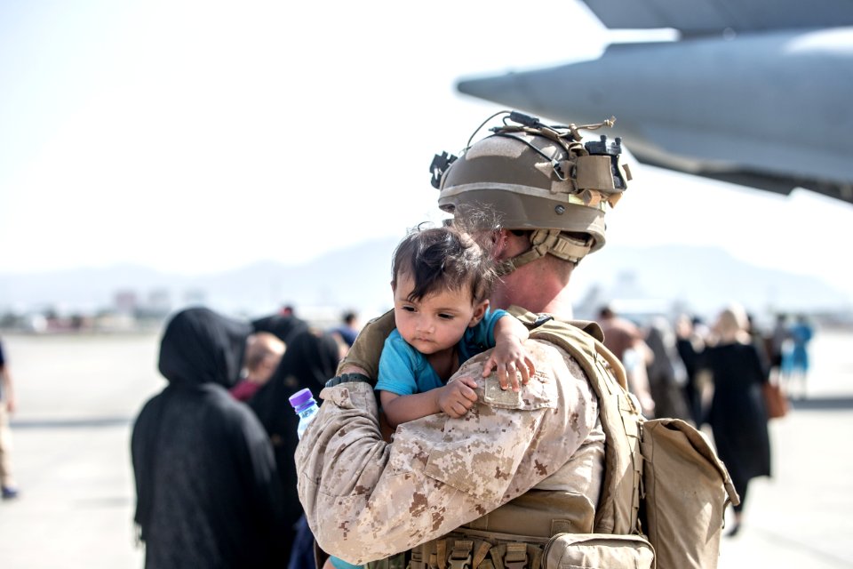 Afghanistan Evacuation 210821-M-GQ845-1048