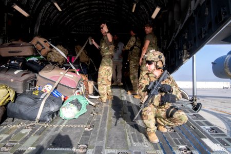 Afghanistan Evacuation 210824-F-BU402-1148