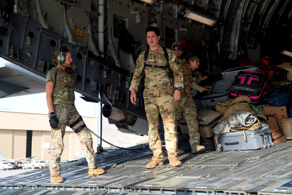 Afghanistan Evacuation 210824-F-BU402-1014