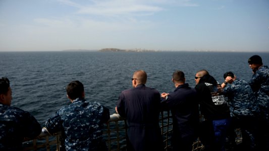 Africa Partnership Station 150121-N-RB579-005