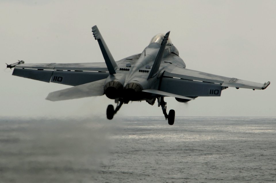 Airpower over USS Nimitz DVIDS256109