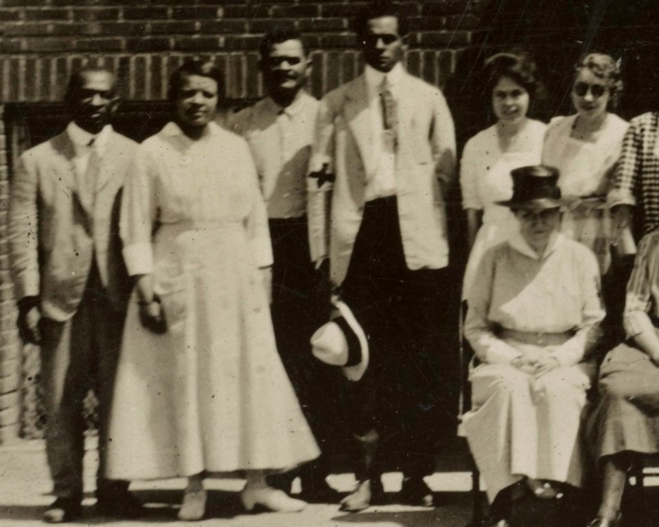 African American workers detail, Headquarters staff, American Red Cross Disaster Relief Hdqs., Tulsa, Okla., after the race riot of June 1921 LCCN2011661526 (cropped) (cropped)