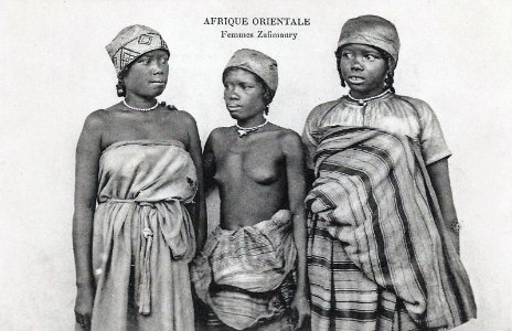 Afrique Orientale-Femmes Zafimanry