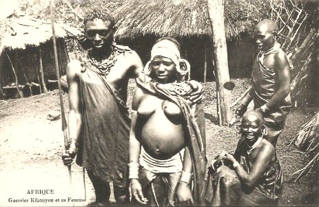 Afrique-Guerrier Kikouyou et sa femme
