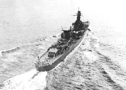 Aft view of French cruiser Emile Bertin underway, circa in the 1930s