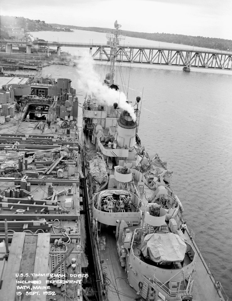 Aft view of USS Timmerman (EDD-828) on 15 September 1952
