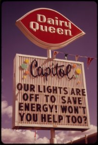 After-the-oregon-governor-banned-neon-and-commercial-lighting-displays-firms-used-their-unlit-signs-to-convey-energy-saving-messages-which-could-be-seen-during-the-day-this-shot-was-taken-in-portland-101973 4272441244 o