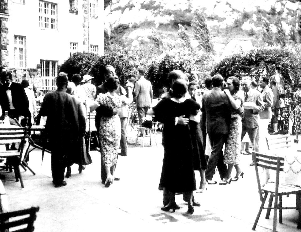 AfternoonTeaPalaceHotel1936