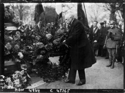 Agence Mondial - Cimetière du Père-Lachaise 04