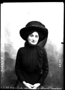 Agence Rol - 1910 - Madame Deville dite Lenoir 2