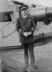 Agence Rol - Commandant Abrial sur le Tourville 01