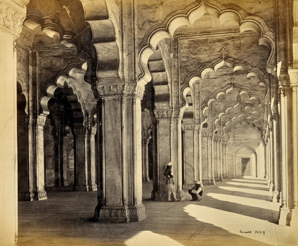Agra, Interior of the Motee Musjid, showing the marble Saracenic arches and pillars, 21816101