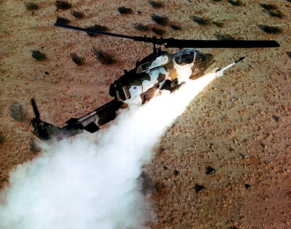 AH-1W VX-5 launching AIM-9L 1987