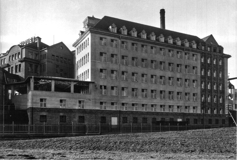 AHW Schokoladenfabrik Riquet Markkleeberg um 1925