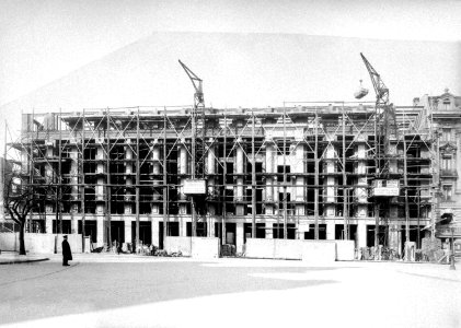 AHW Rathausring 13