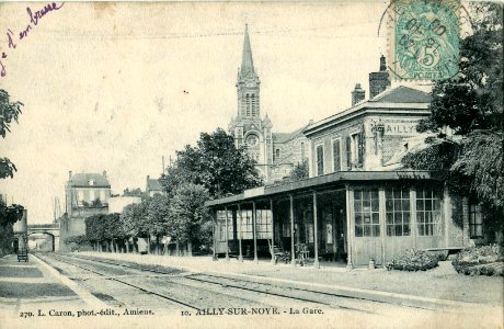 AILLY SUR NOYE - La gare