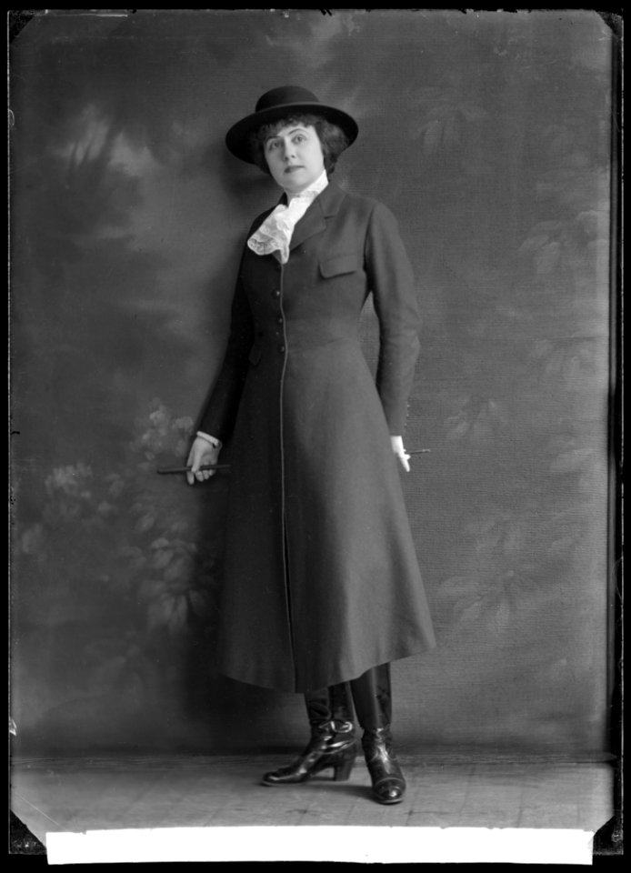 Aino Ackté, porträtt - SMV - GA001