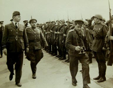 Air Chief Marshall Air Arthur Tedder, inspects Russian Guard of Honor, Berlin, Germany, 1945 (22060207970)
