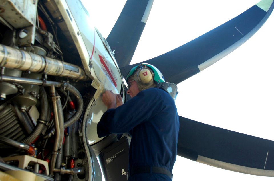Air Crew Maintenance DVIDS241868