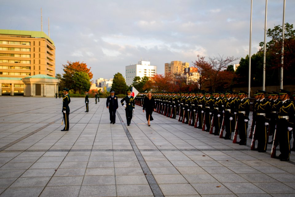 Air Force Secretary James at Guard of Honor Ceremony in Tokyo - Flickr - East Asia and Pacific Media Hub (3)