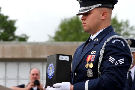Air Force honor guard member (17640870012)