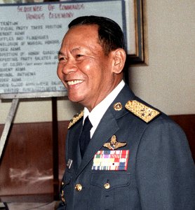 Air Marshall Panieng Karntarat of Thailand talks with GEN Lew Allen U.S. Air Force chief of staff, after his arrival in the United States for a visit (cropped) photo
