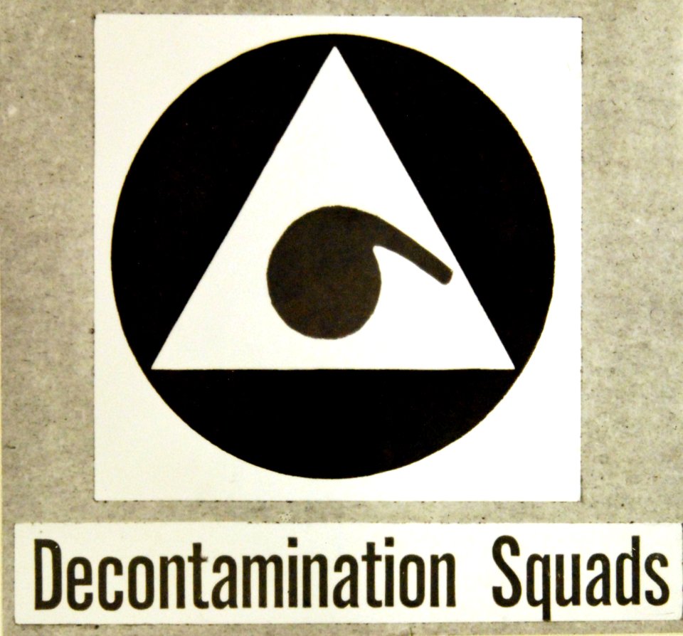 Air Raid Protective Services, Decontamination Squads, Civilian Defense insignia, WWII (34614793765)