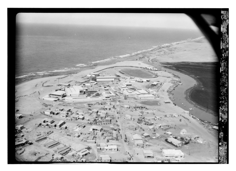 Air views of Tel Aviv LOC matpc.13322
