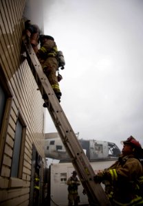 Aircraft mishap exercise 150715-N-MJ645-230