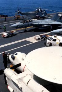 Aircraft of CVWR-30 on deck of USS Nimitz, in August 1992 (6640277)