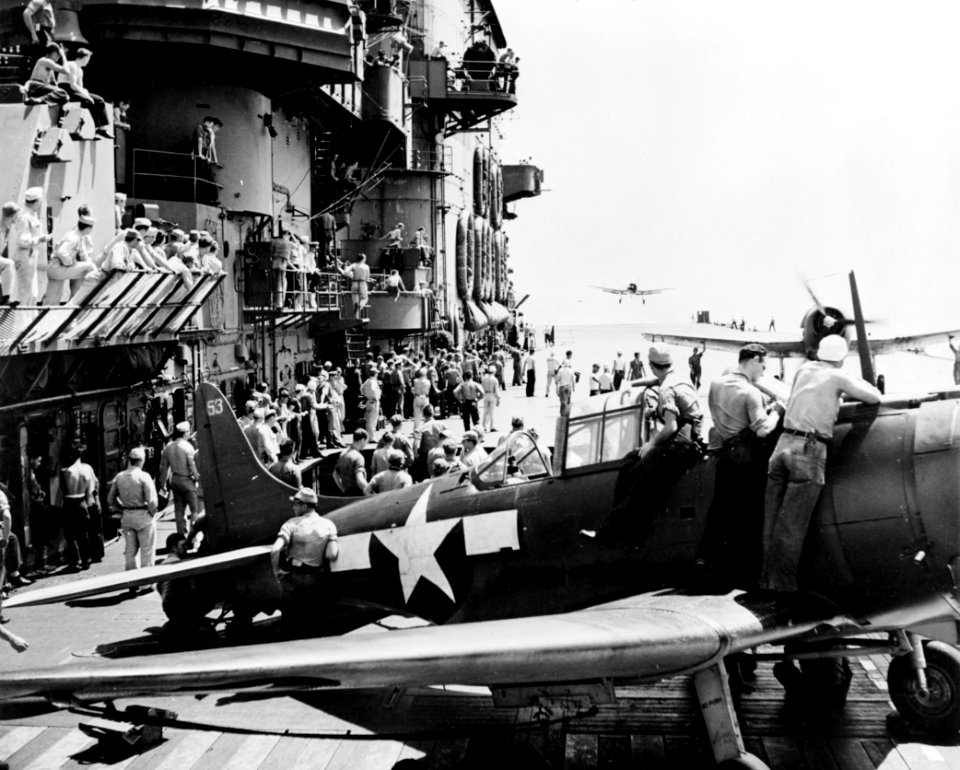 Aircraft landing on USS Saratoga (CV-3) 1943